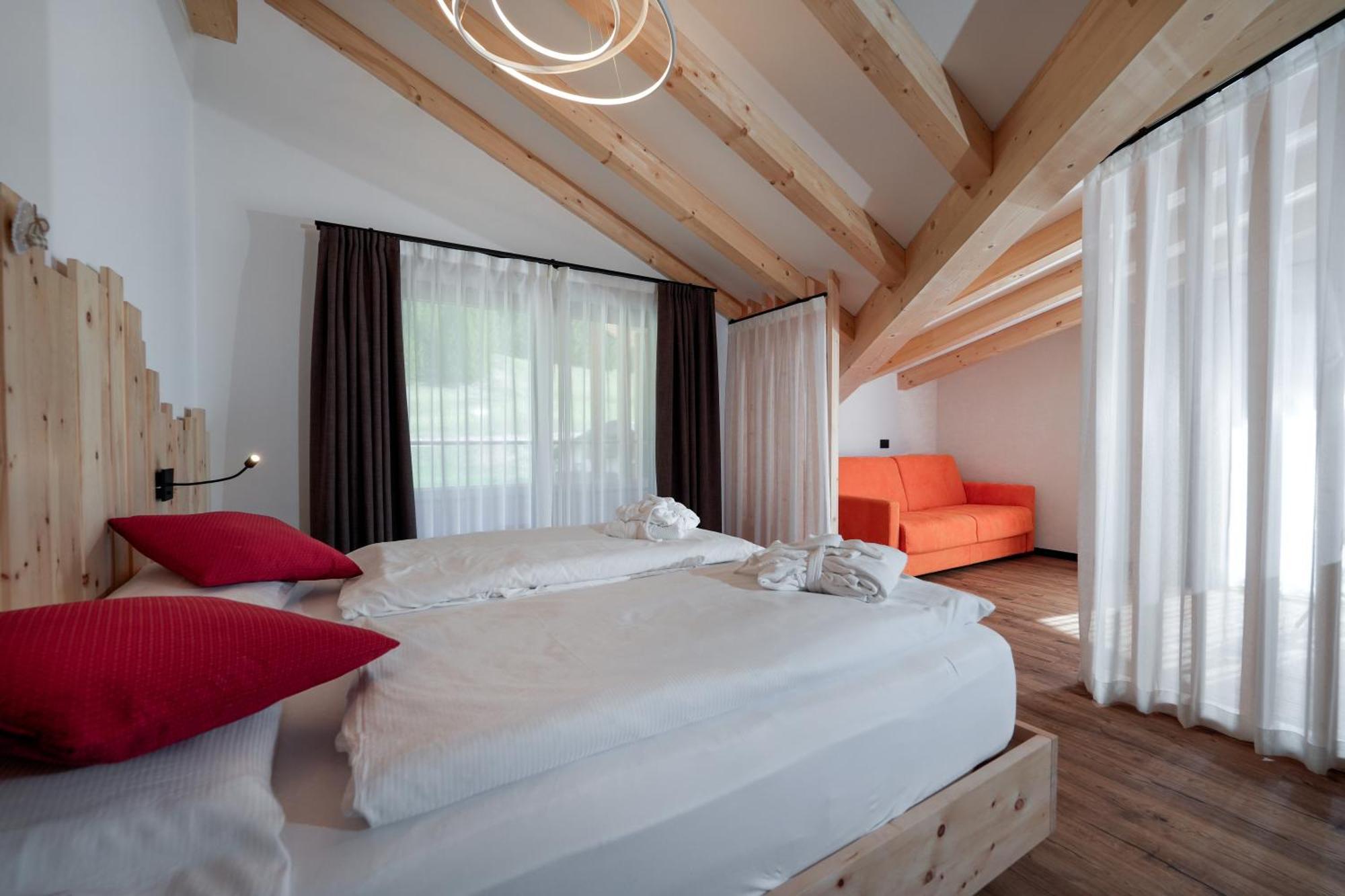 Dolomiten Hotel Irma Canazei Eksteriør billede